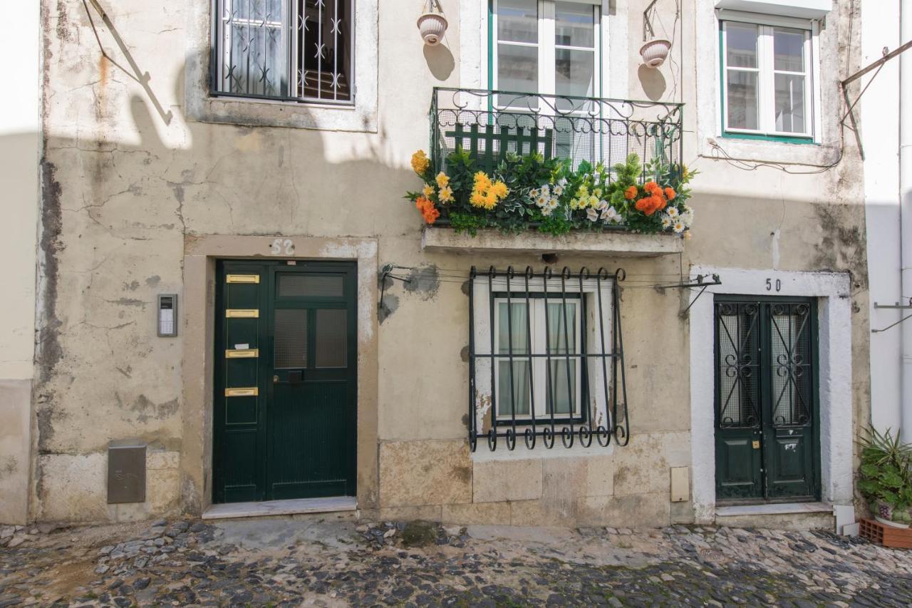 Ferienwohnung Alfama Modern Beco Da Lapa Lisboa Exterior foto